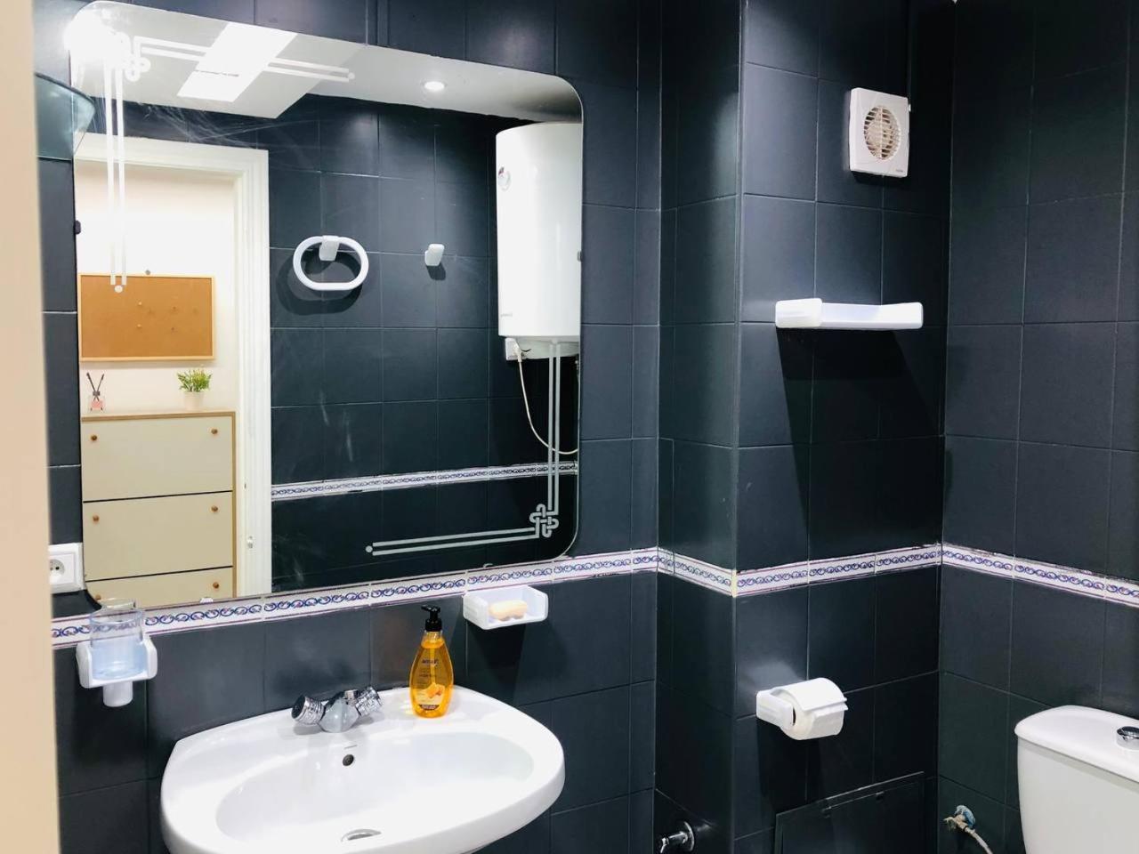 Appartement A Malabata En Face Centre Commercial Megarama & La Gare De Tgv M2 Tangier Bagian luar foto